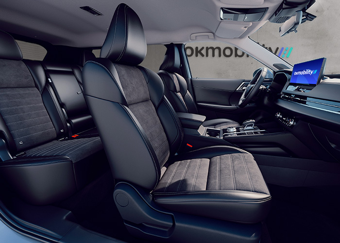 Mitshubishi Outlander PHEV Kaiteki 4WD(3)