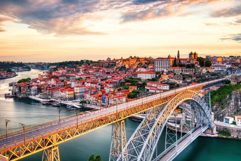 What to see in Portugal in summer: coast, towns and cities