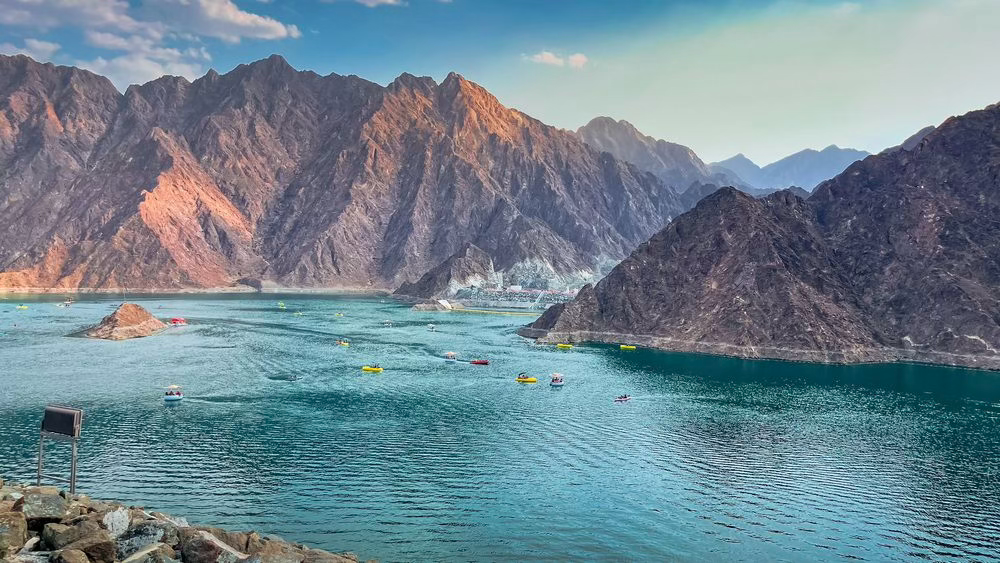 What to see near Dubai by car in 3 days