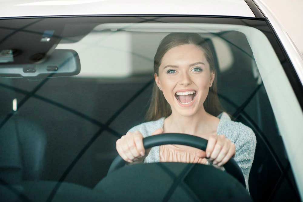 How to save money when buying a pre-owned car: practical tips