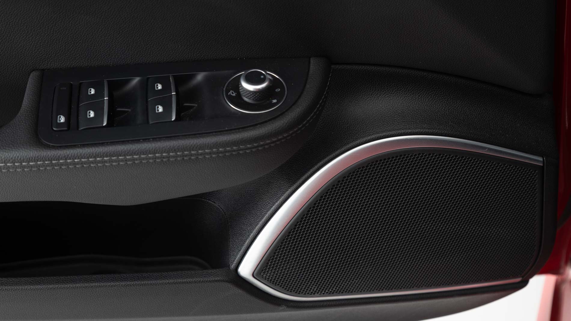 alfa romeo giulia veloce 2.0 TURBO 280CV AWD AUTO 2022 rojo alfa 28