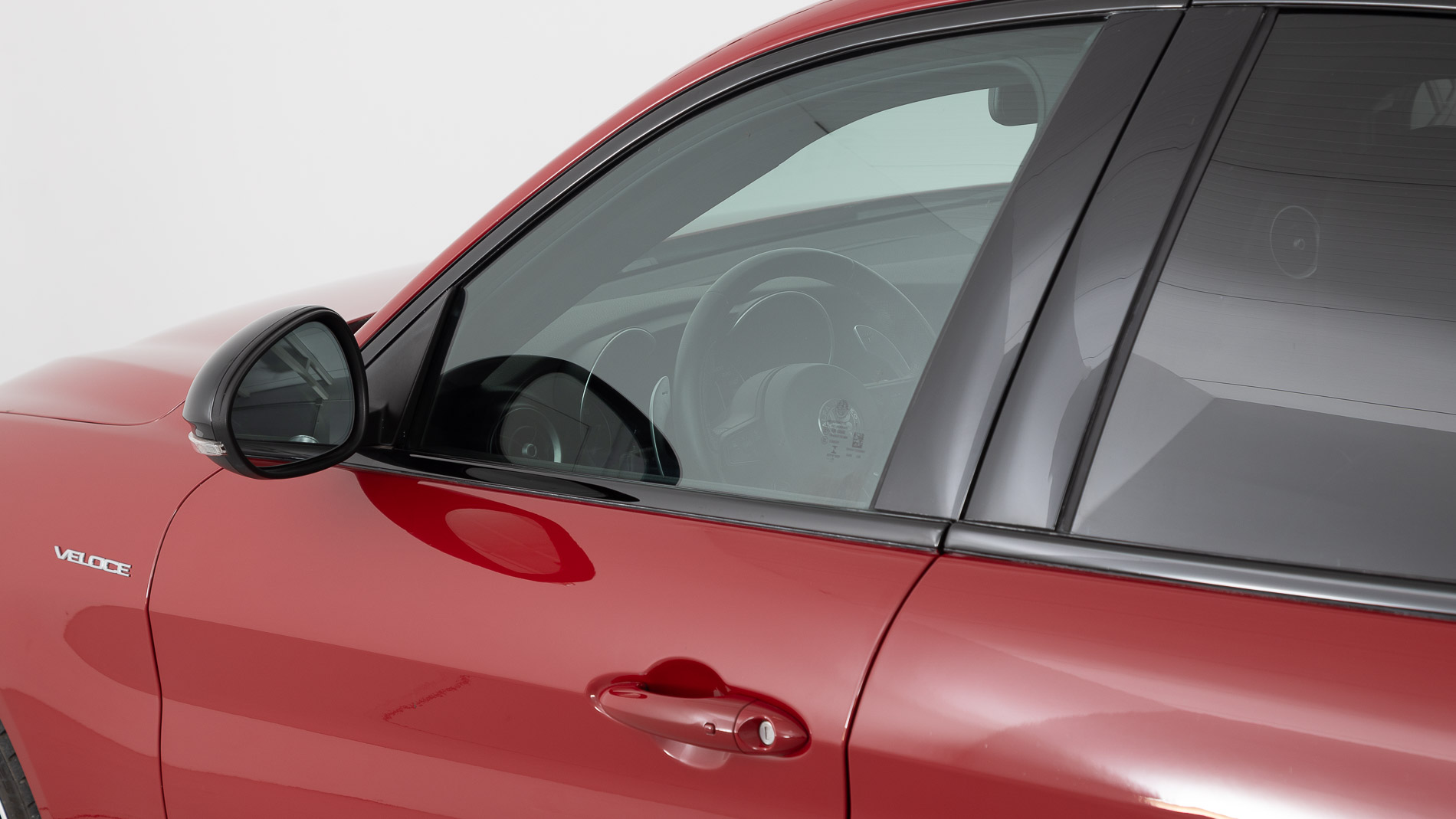 alfa romeo giulia veloce 2.0 TURBO 280CV AWD AUTO 2022 rojo alfa 41