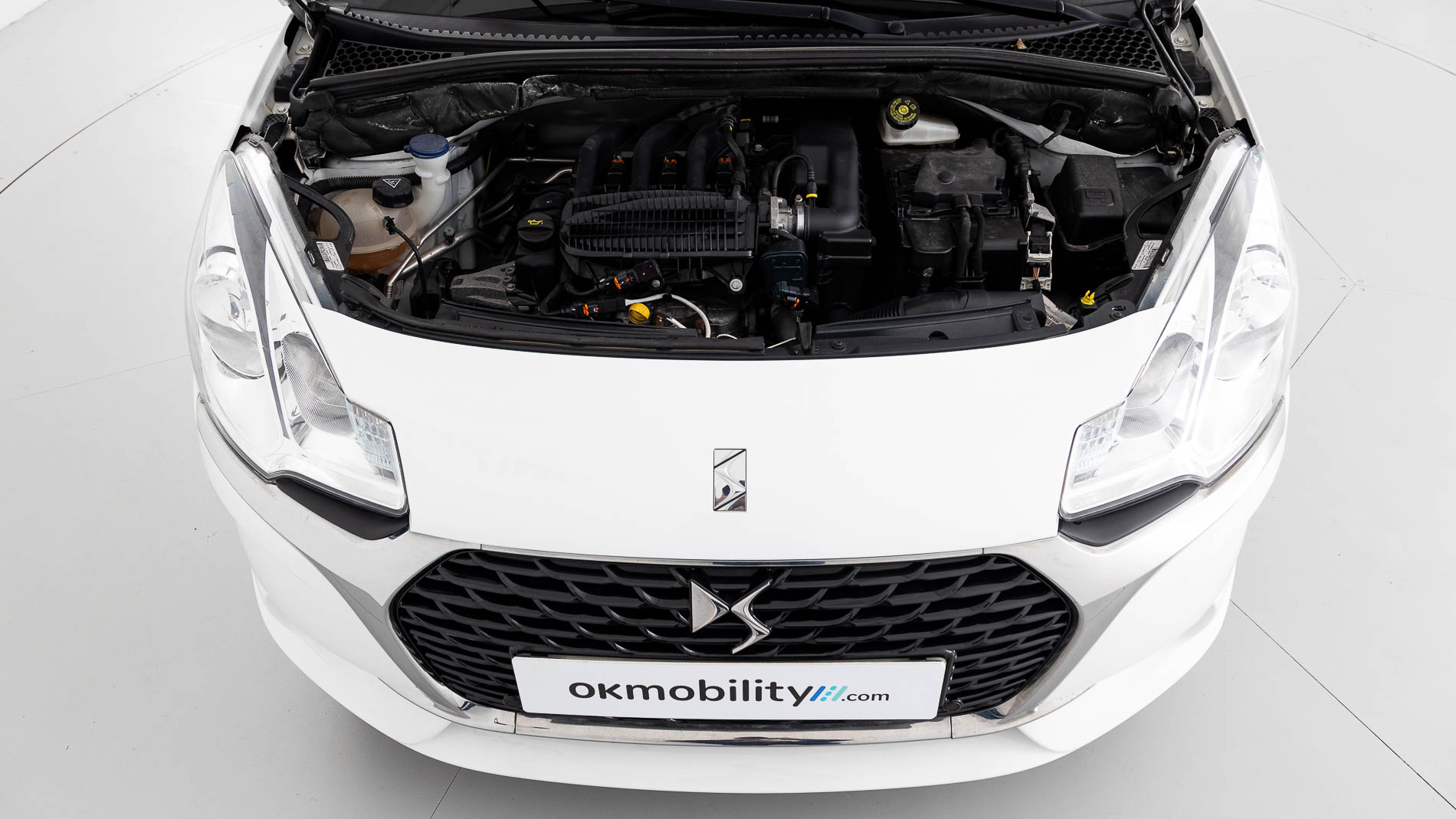 ds ds3 desir 1.2 80 2017 blanco 35