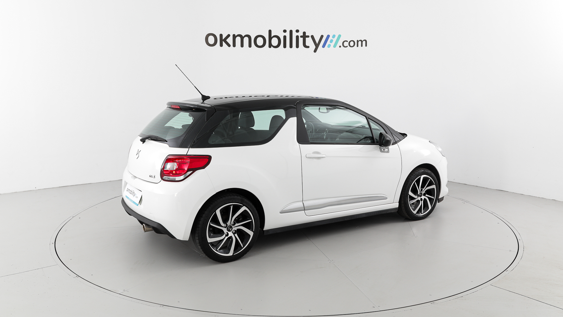 ds ds3 desir 1.2 80 2017 blanco 10