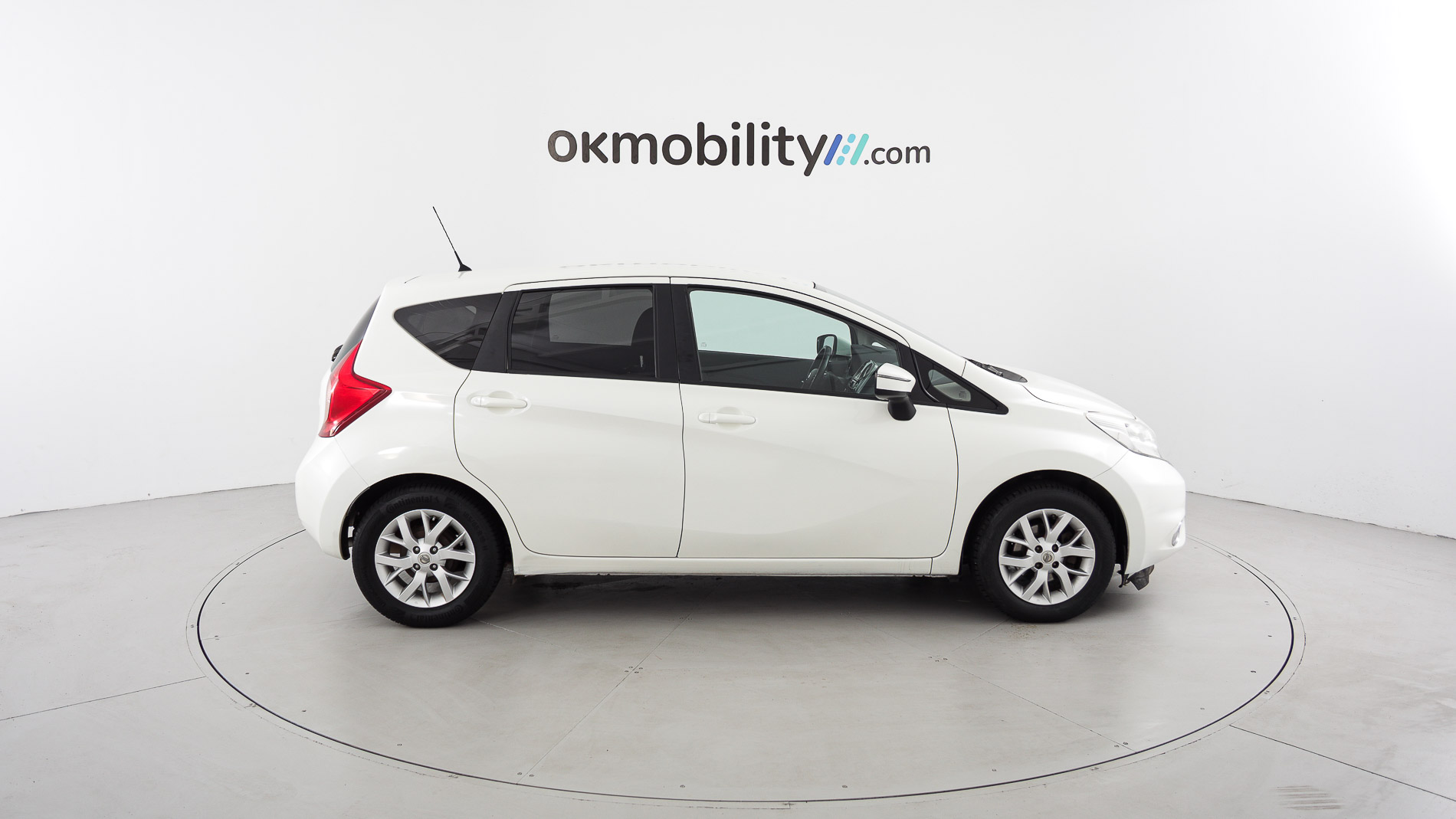 nissan note acenta 1.2 70 2016 blanco 10