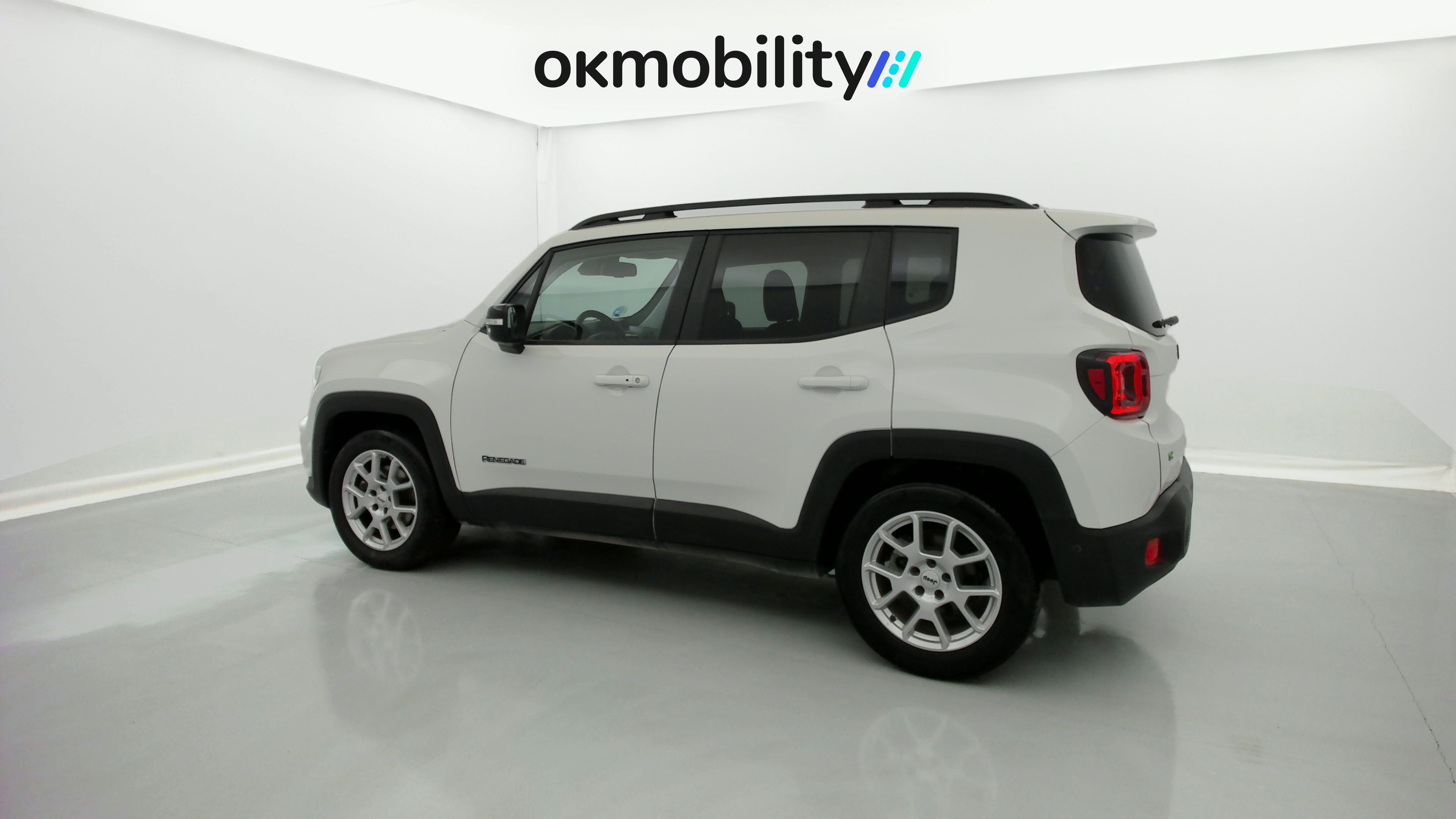 jeep renegade limited 1.5 TURBO 130 DCT 2023 blanco alpine 10