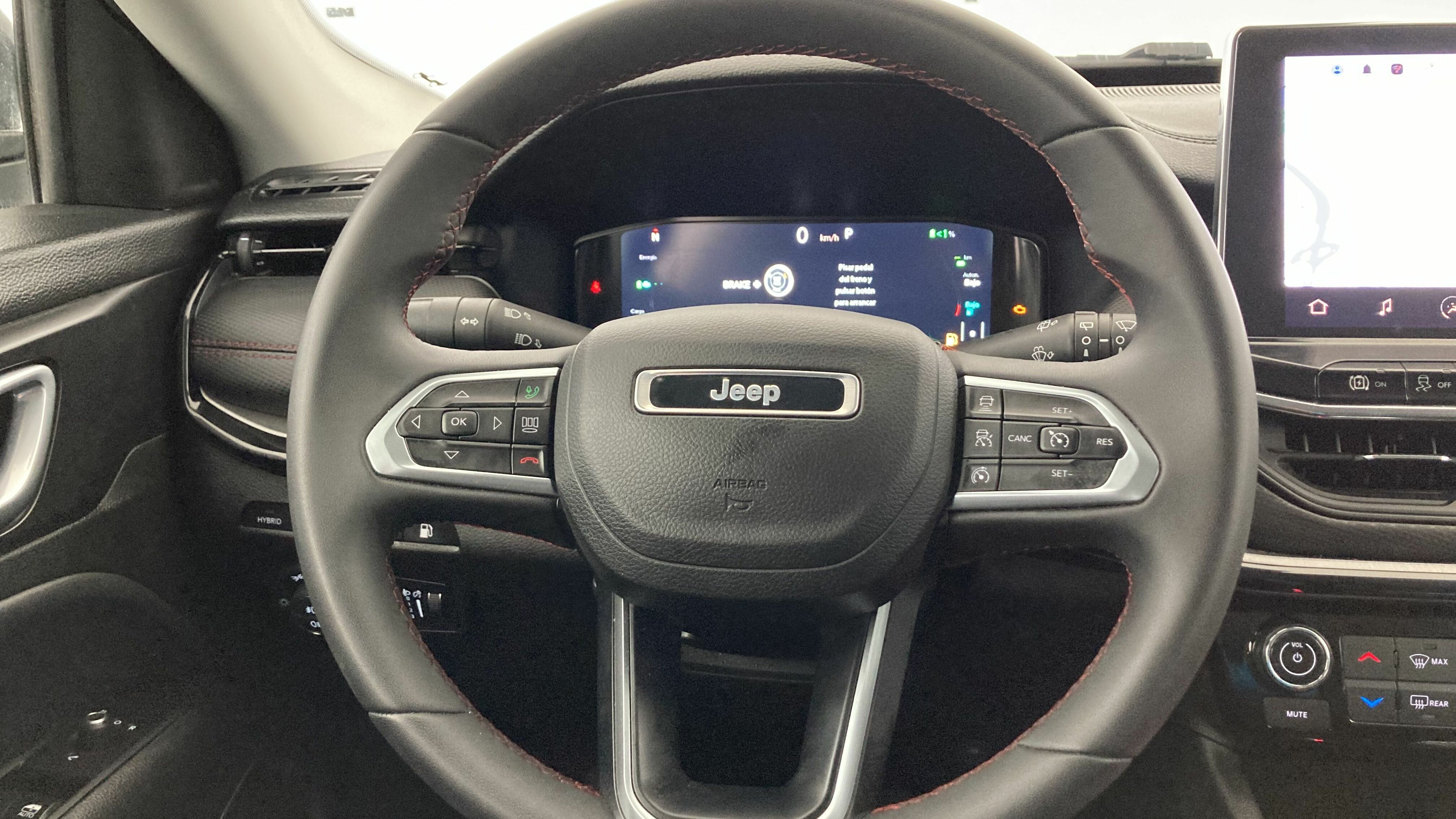 jeep compass trailhawk 1.3 PHEV 240 AWD 2022 negro sólido 22