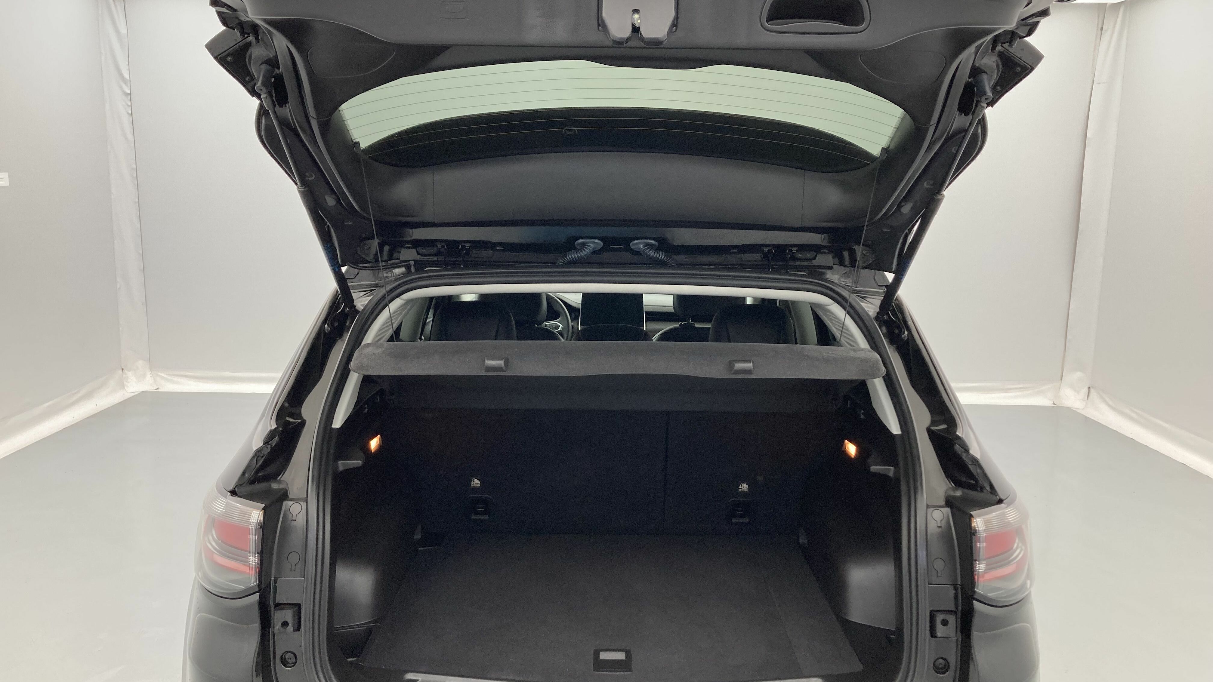 jeep compass trailhawk 1.3 PHEV 240 AWD 2022 negro sólido 18