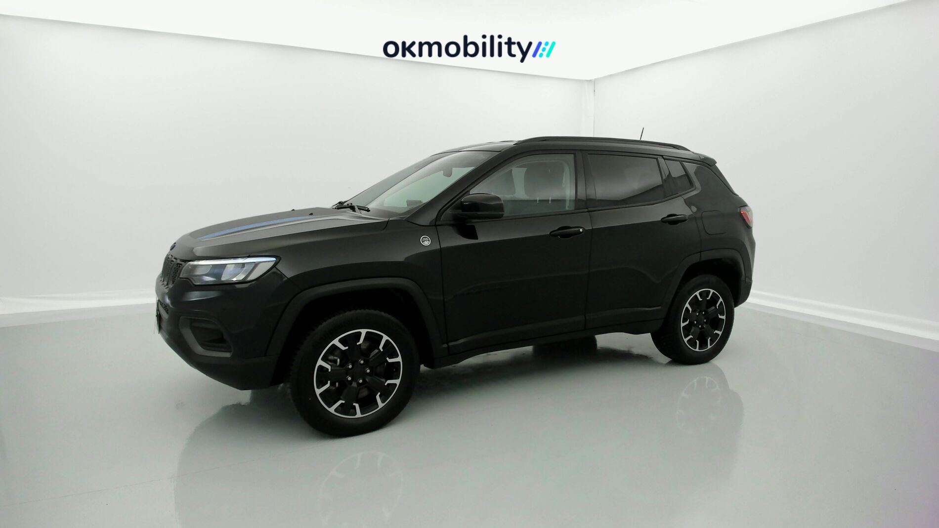 jeep compass trailhawk 1.3 PHEV 240 AWD 2022 negro sólido 2