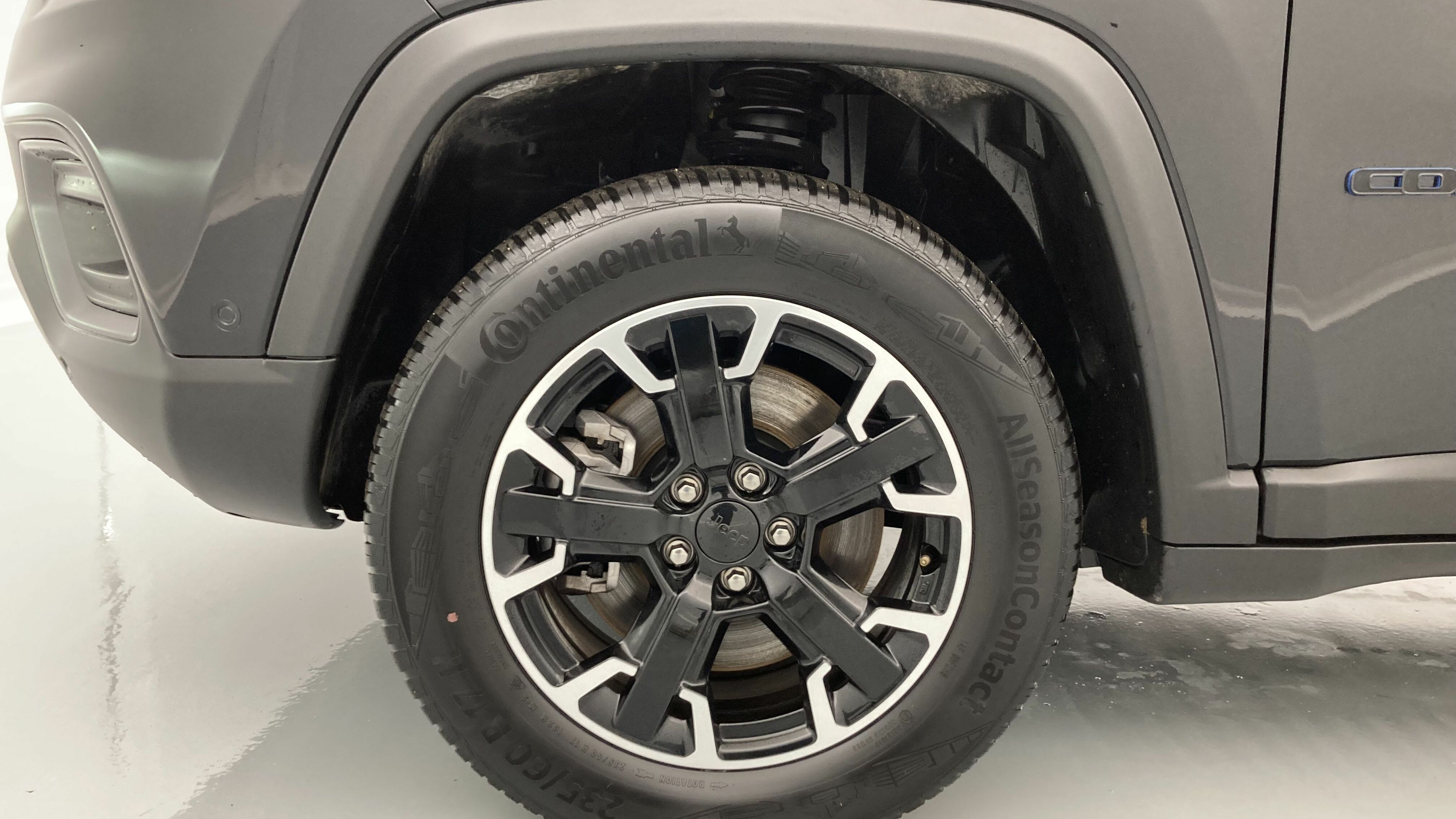 jeep compass trailhawk 1.3 PHEV 240 AWD 2022 negro sólido 17