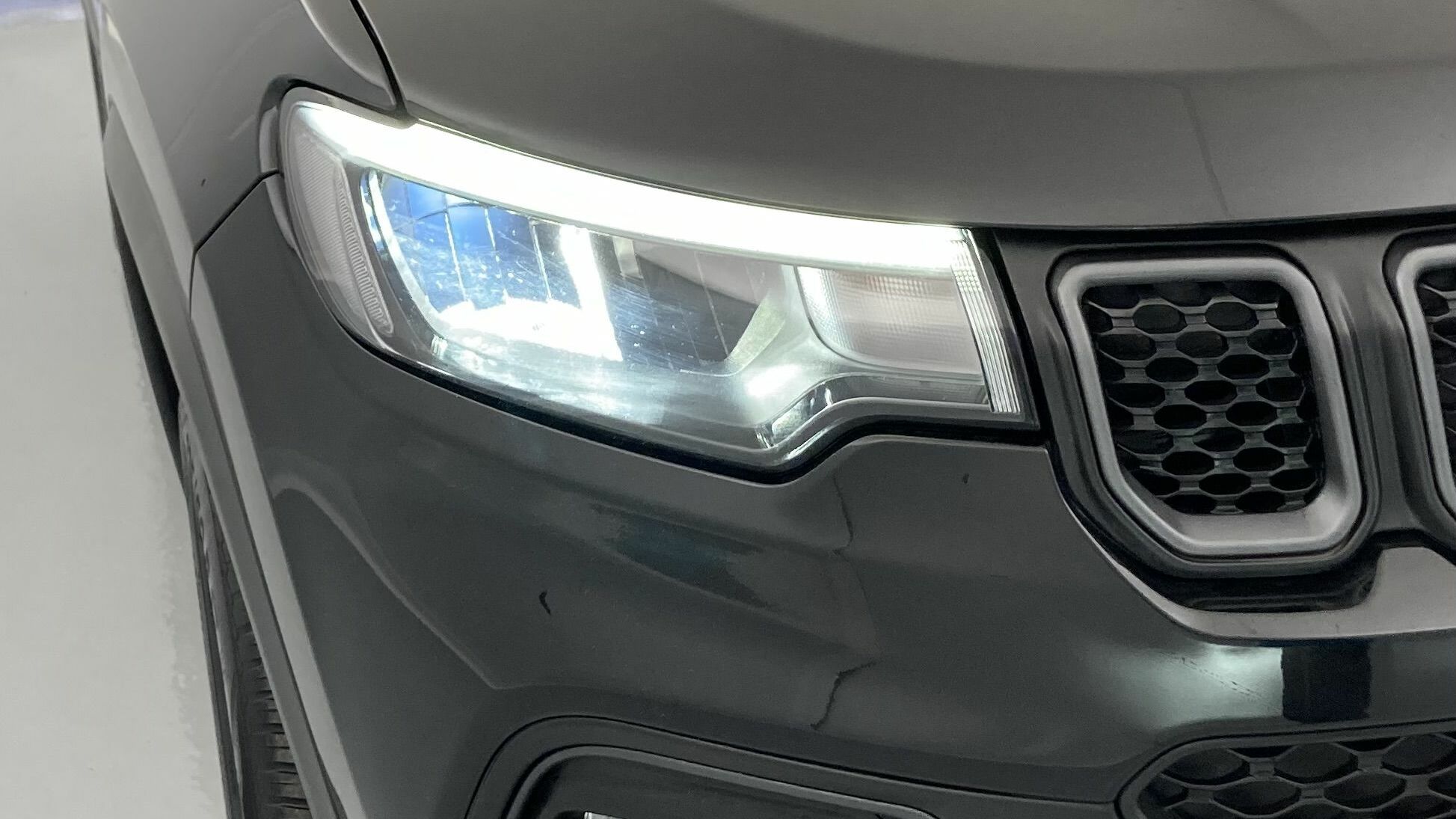 jeep compass trailhawk 1.3 PHEV 240 AWD 2022 negro sólido 12