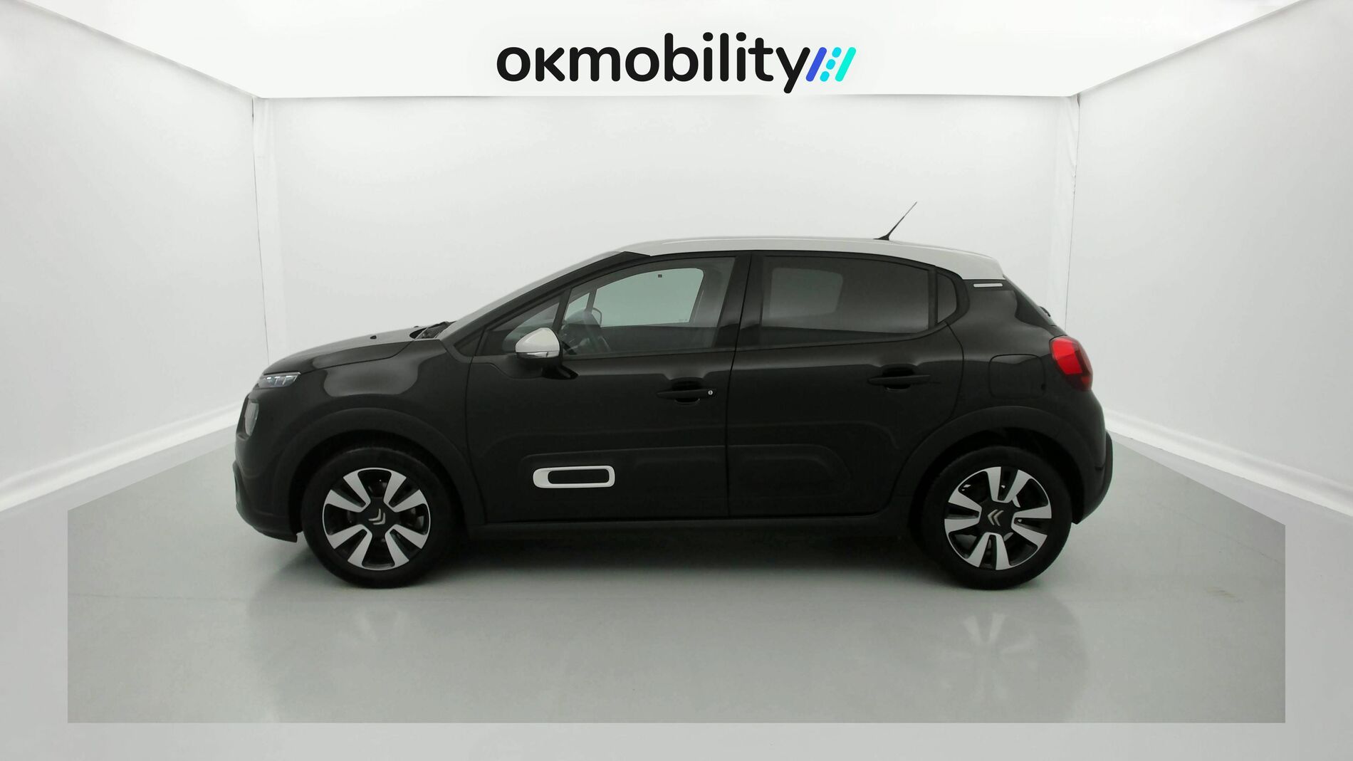 citroen c3 origin max 1.2 PURETECH 83 2024 negro perla nera / blanco 2
