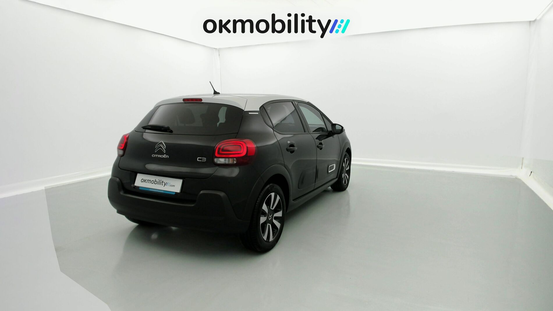 citroen c3 origin max 1.2 PURETECH 83 2024 negro perla nera / blanco 9