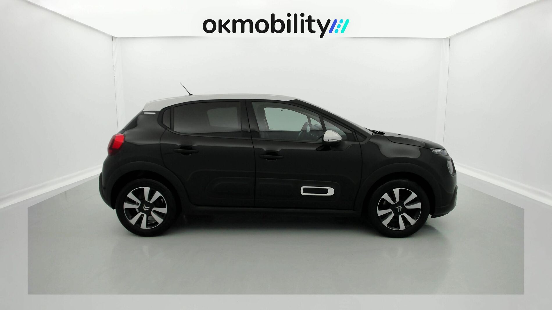 citroen c3 origin max 1.2 PURETECH 83 2024 negro perla nera / blanco 11