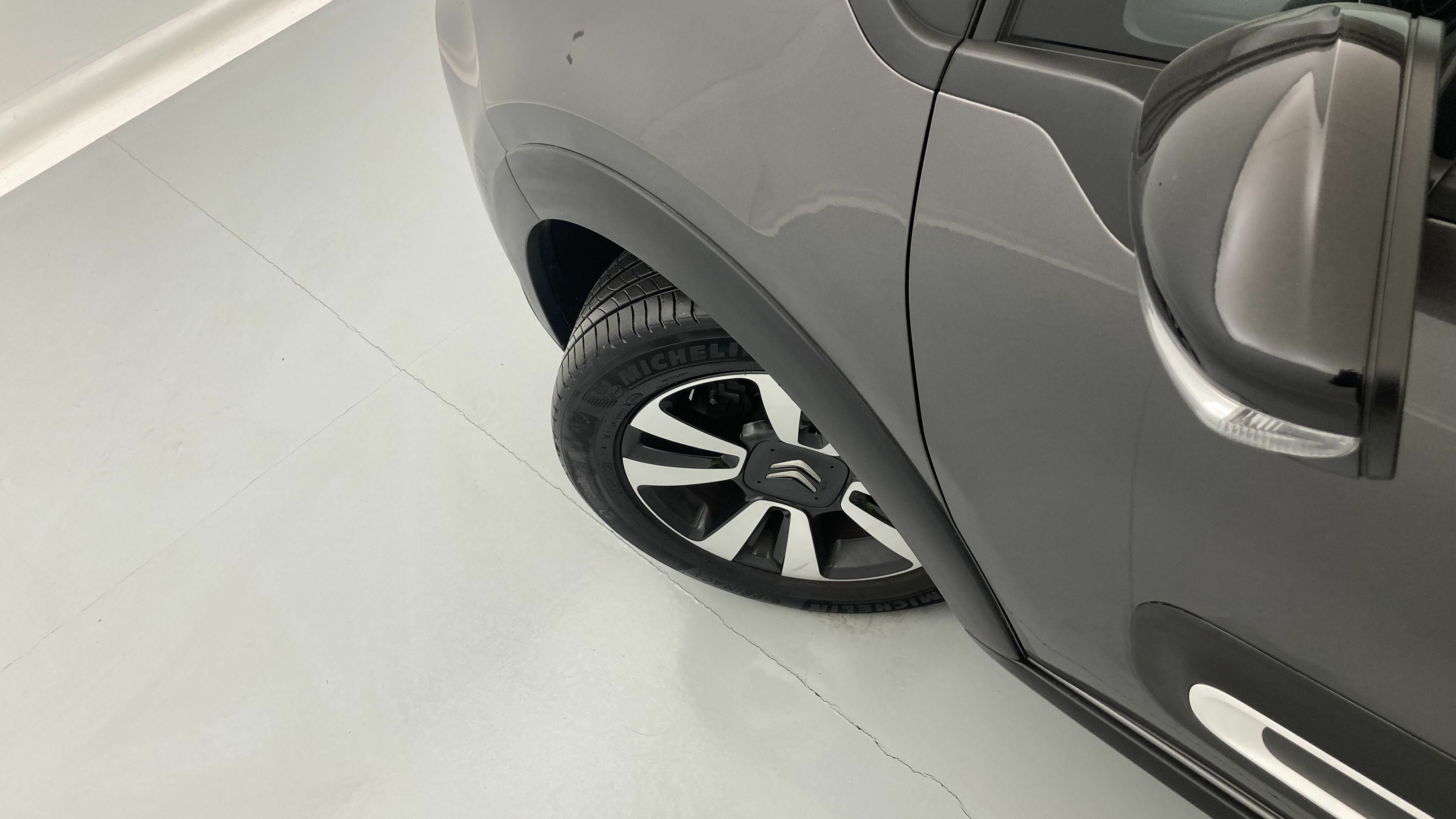 citroen c3 origin max 1.2 PURETECH 83 2024 gris platino 22