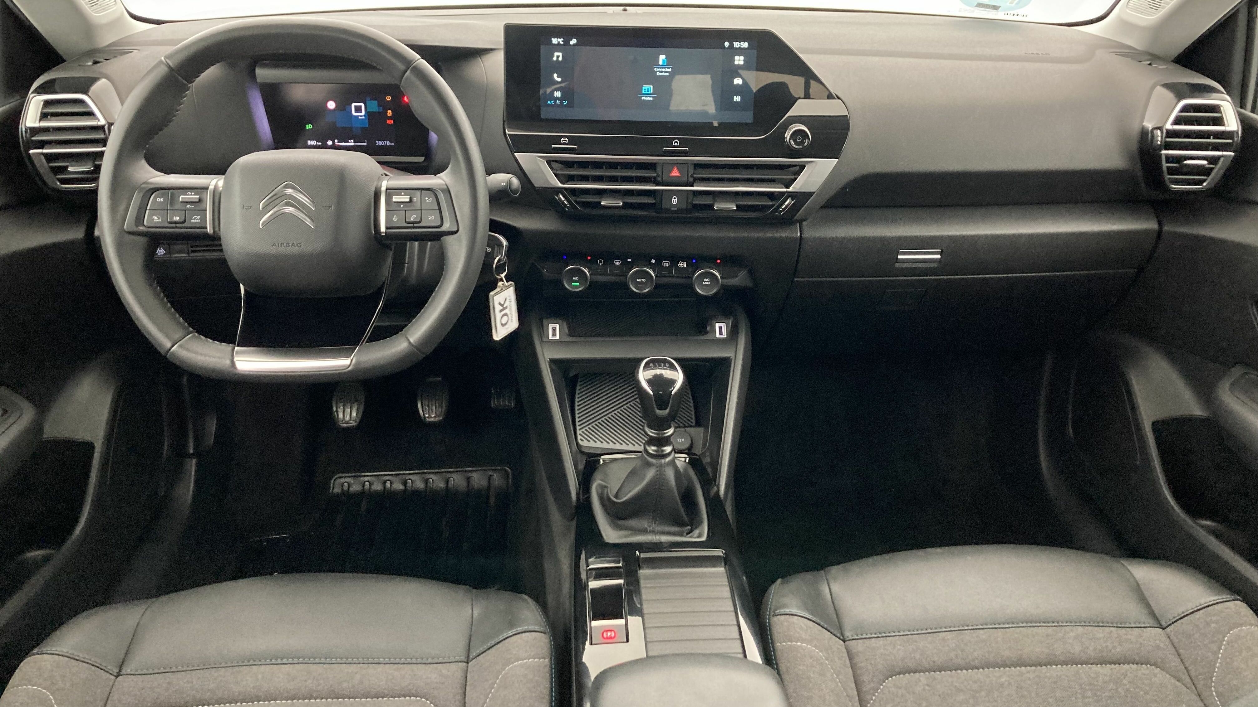 citroen c4 feel pack 1.2 PURETECH 130 2023 blanco nacarado 27