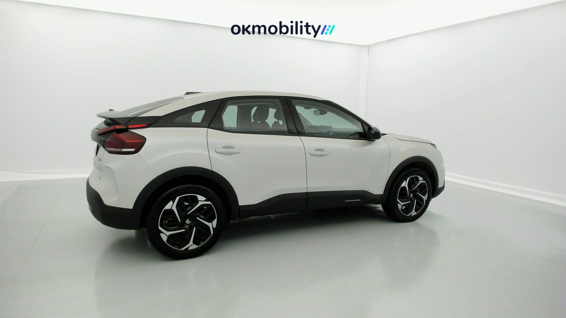 citroen c4 feel pack 1.2 PURETECH 130 2023 blanco nacarado 10