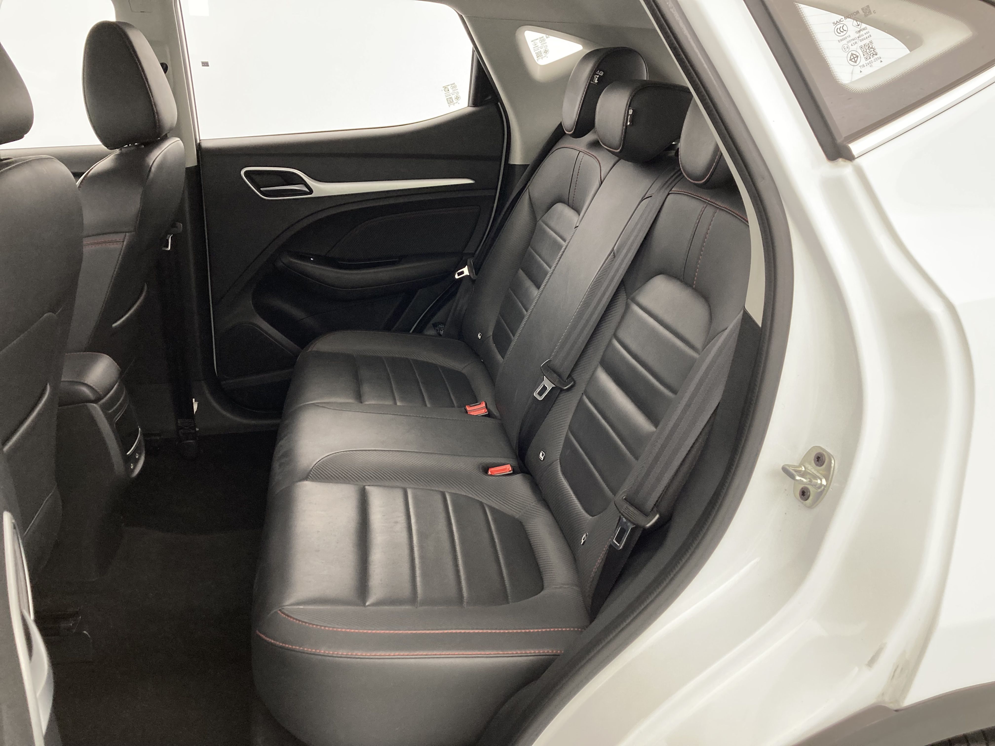 mg zs luxury 1.0 T-GDI 111 CA 2023 dover white 22