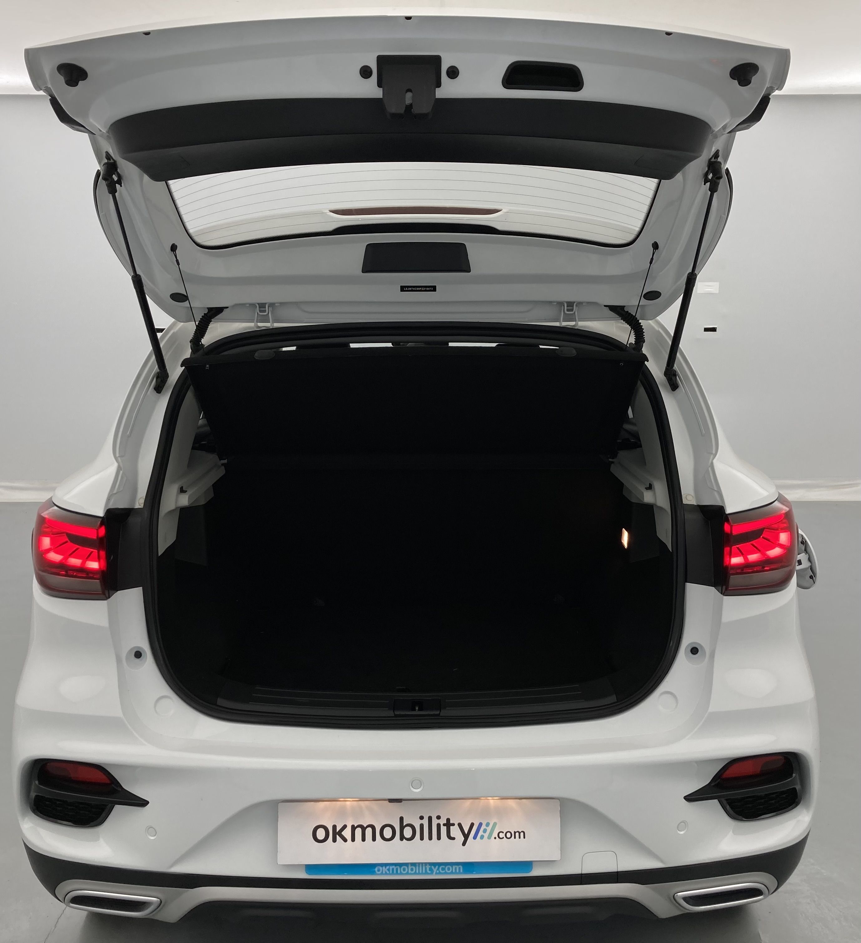 mg zs luxury 1.0 T-GDI 111 CA 2023 dover white 15