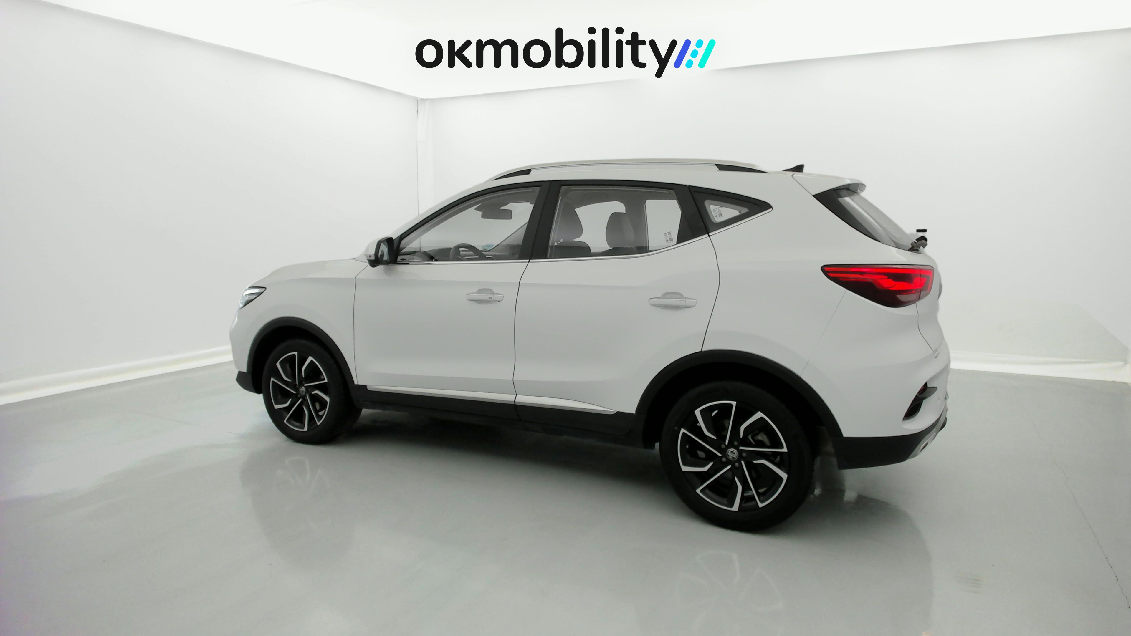 mg zs luxury 1.0 T-GDI 111 CA 2023 dover white 5