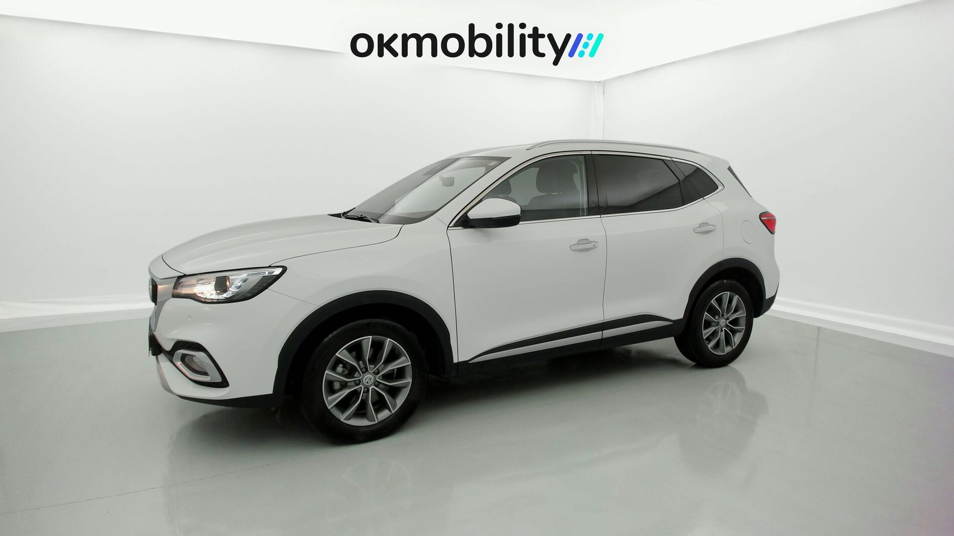 mg hs comfort 1.5 T-GDI 162 2023 dover white 3