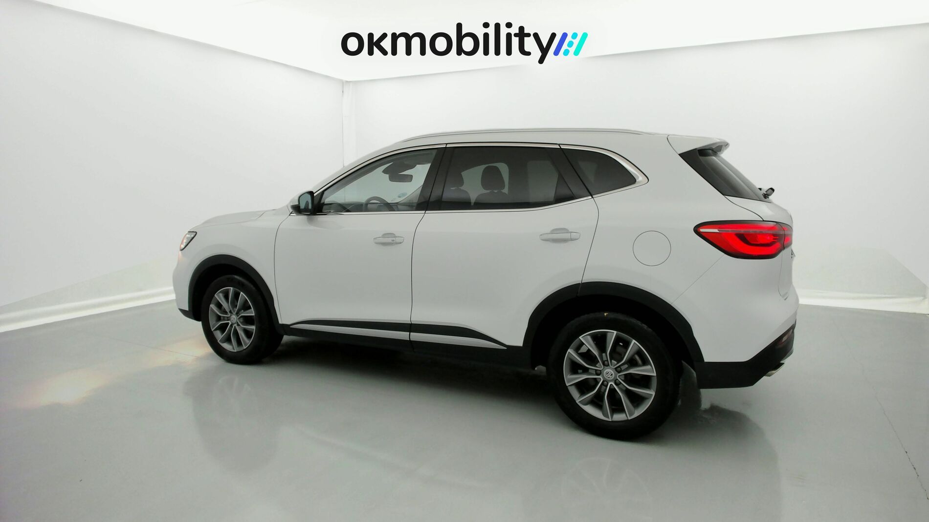 mg hs comfort 1.5 T-GDI 162 2023 dover white 5