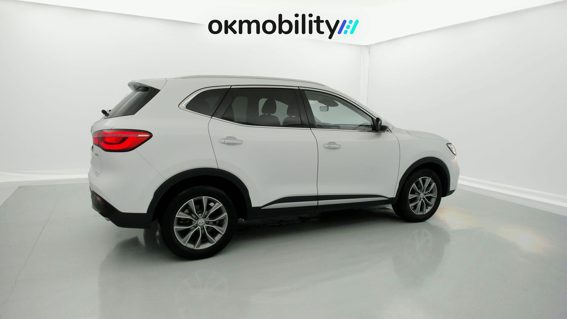 mg hs comfort 1.5 T-GDI 162 2023 dover white 10