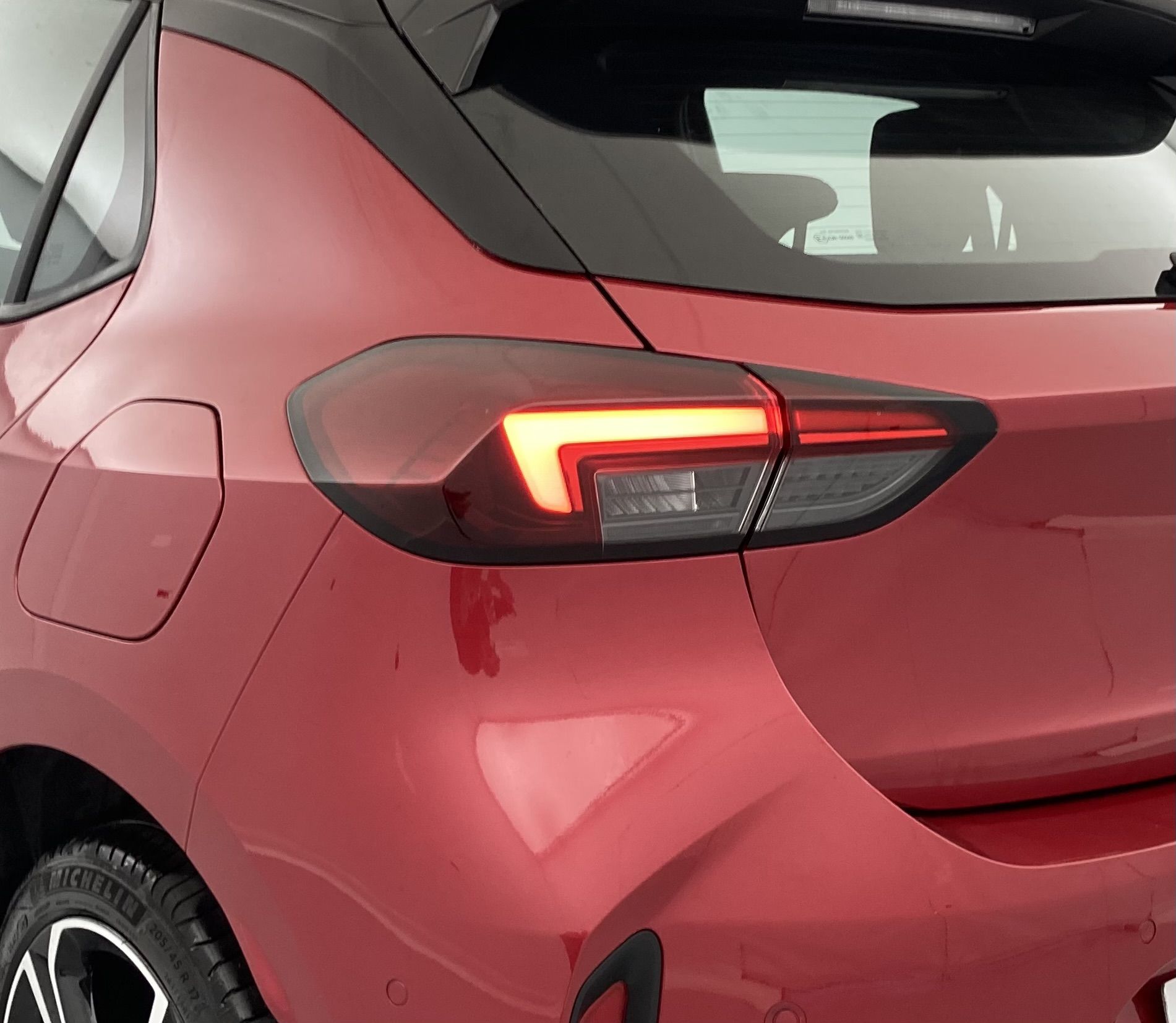 opel corsa gs 1.2T 100 2024 kardio red 16