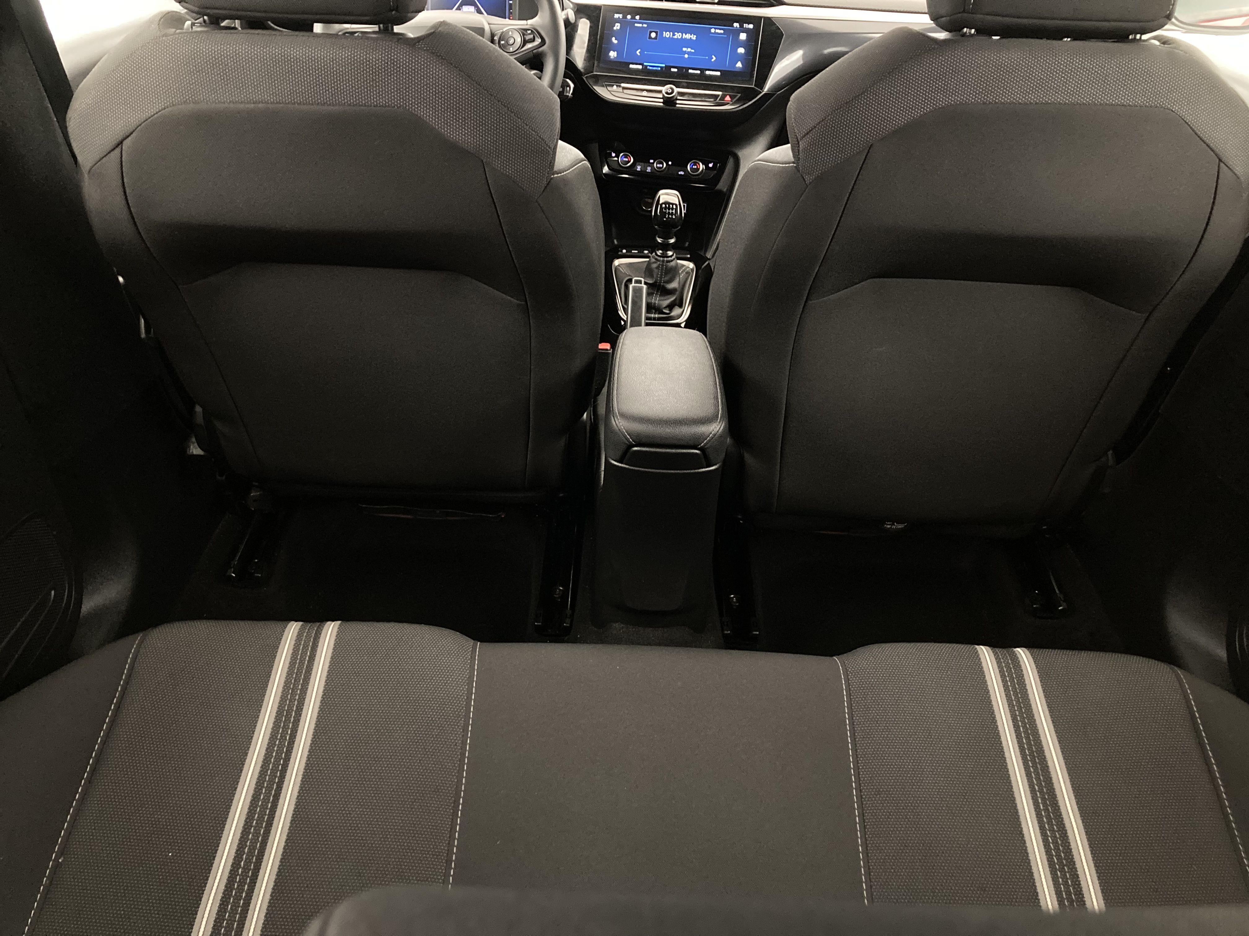 opel corsa gs 1.2T 100 2024 kardio red 31