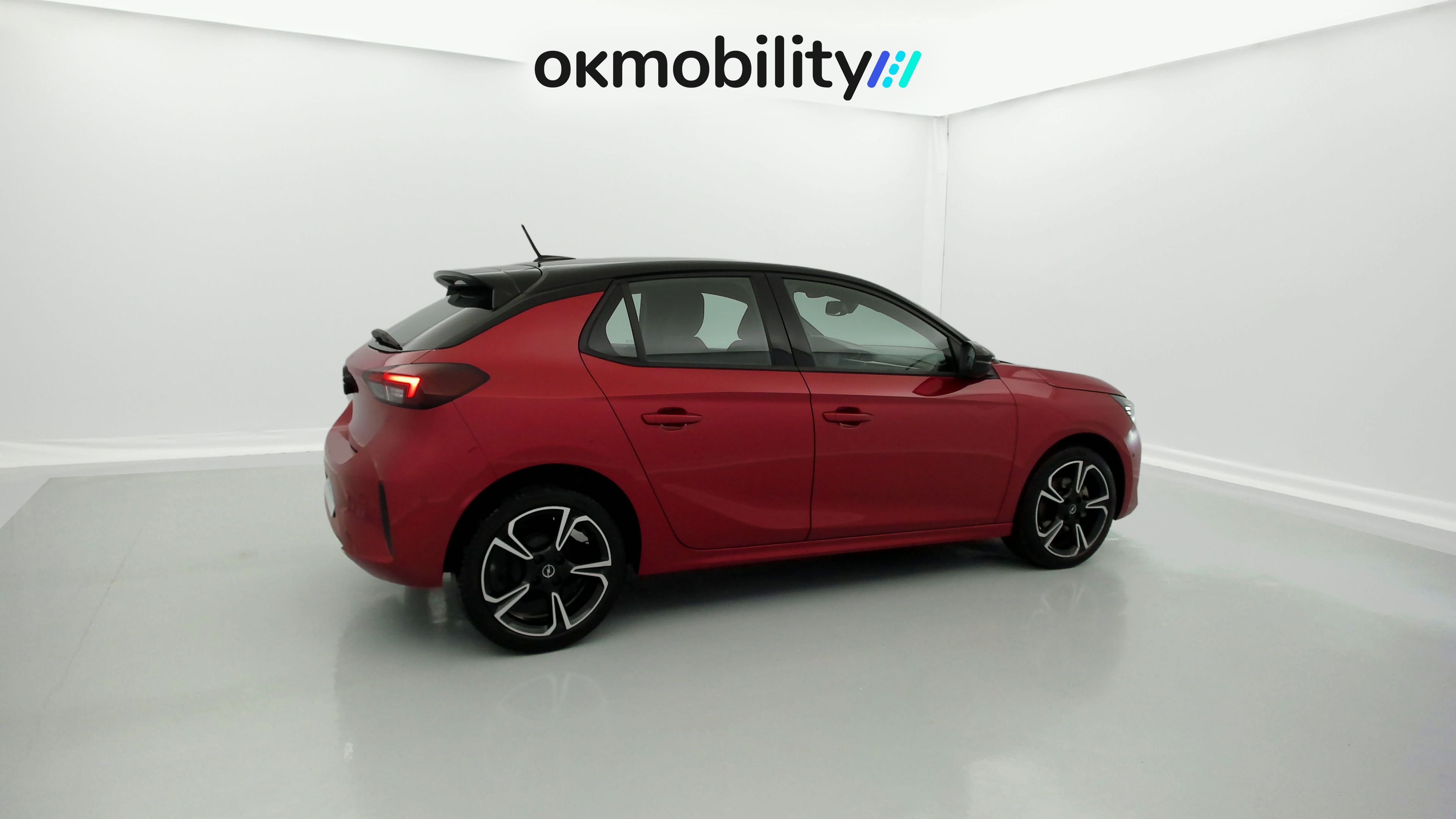 opel corsa gs 1.2T 100 2024 kardio red 13