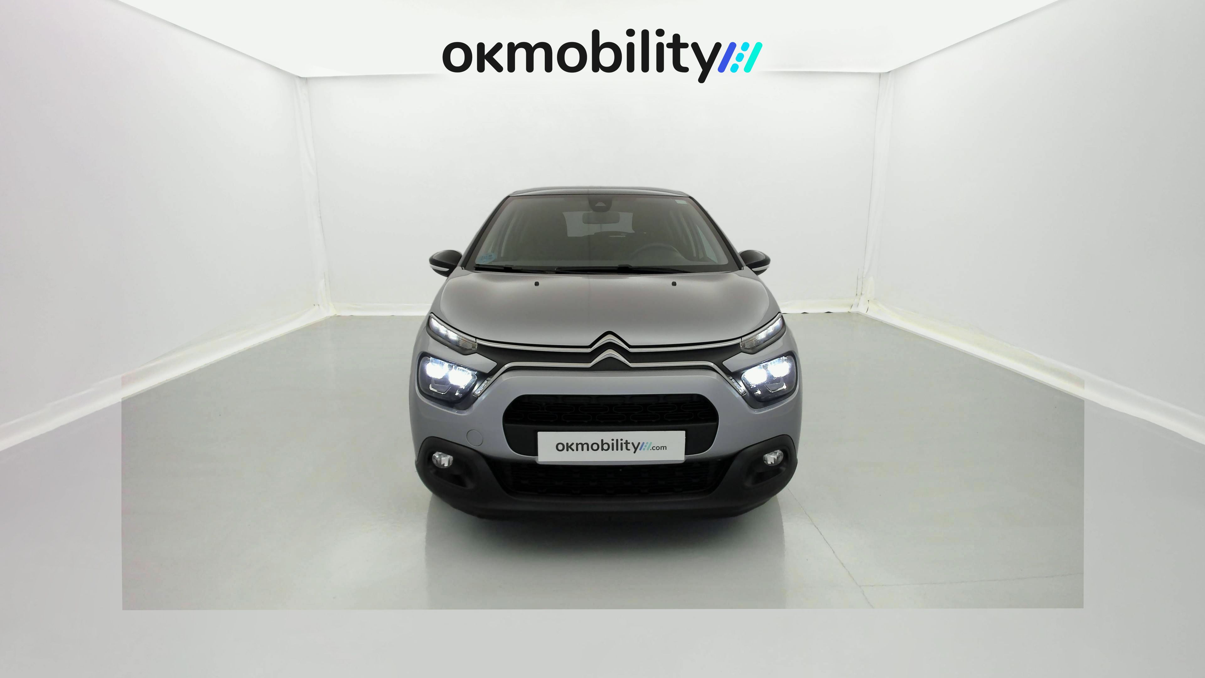 citroen c3 shine 1.2 PURETECH 83 2023 gris acero / negro 2