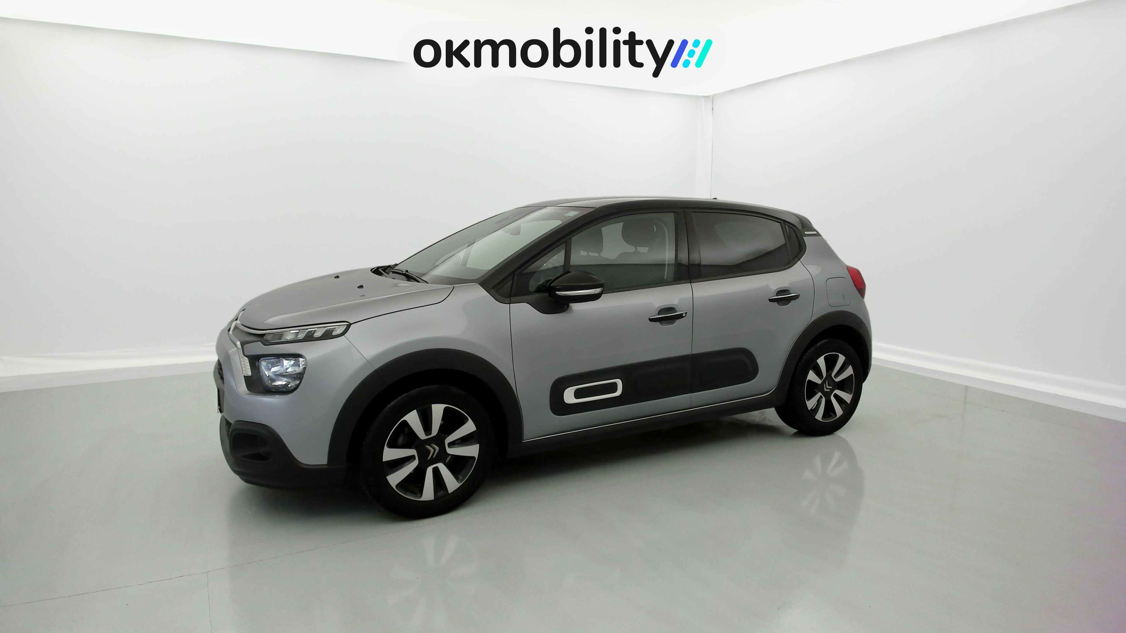 citroen c3 shine 1.2 PURETECH 83 2023 gris acero / negro 4