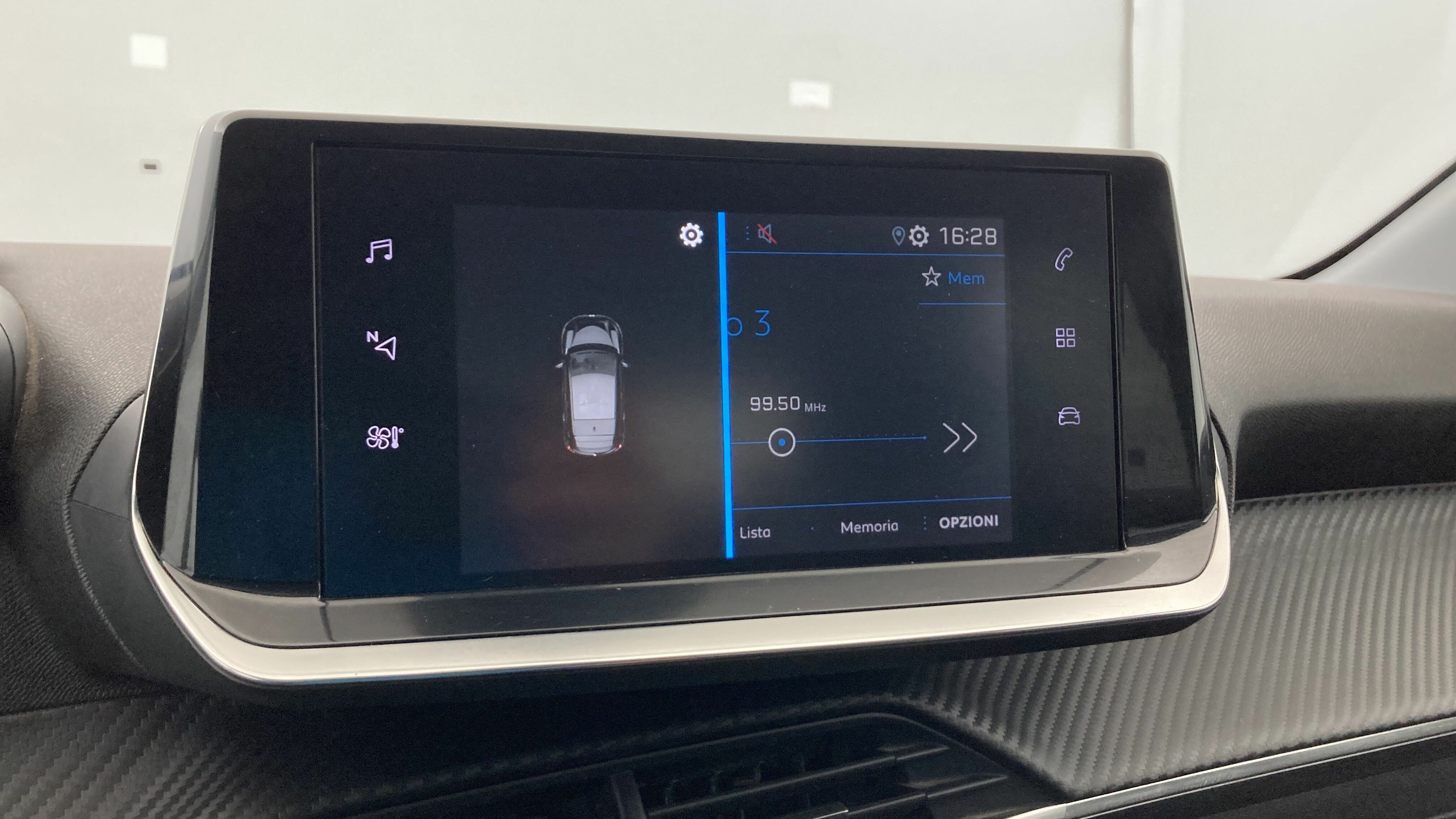 peugeot 208 allure 1.2 PURETECH 100 2024 blanco banquise 21