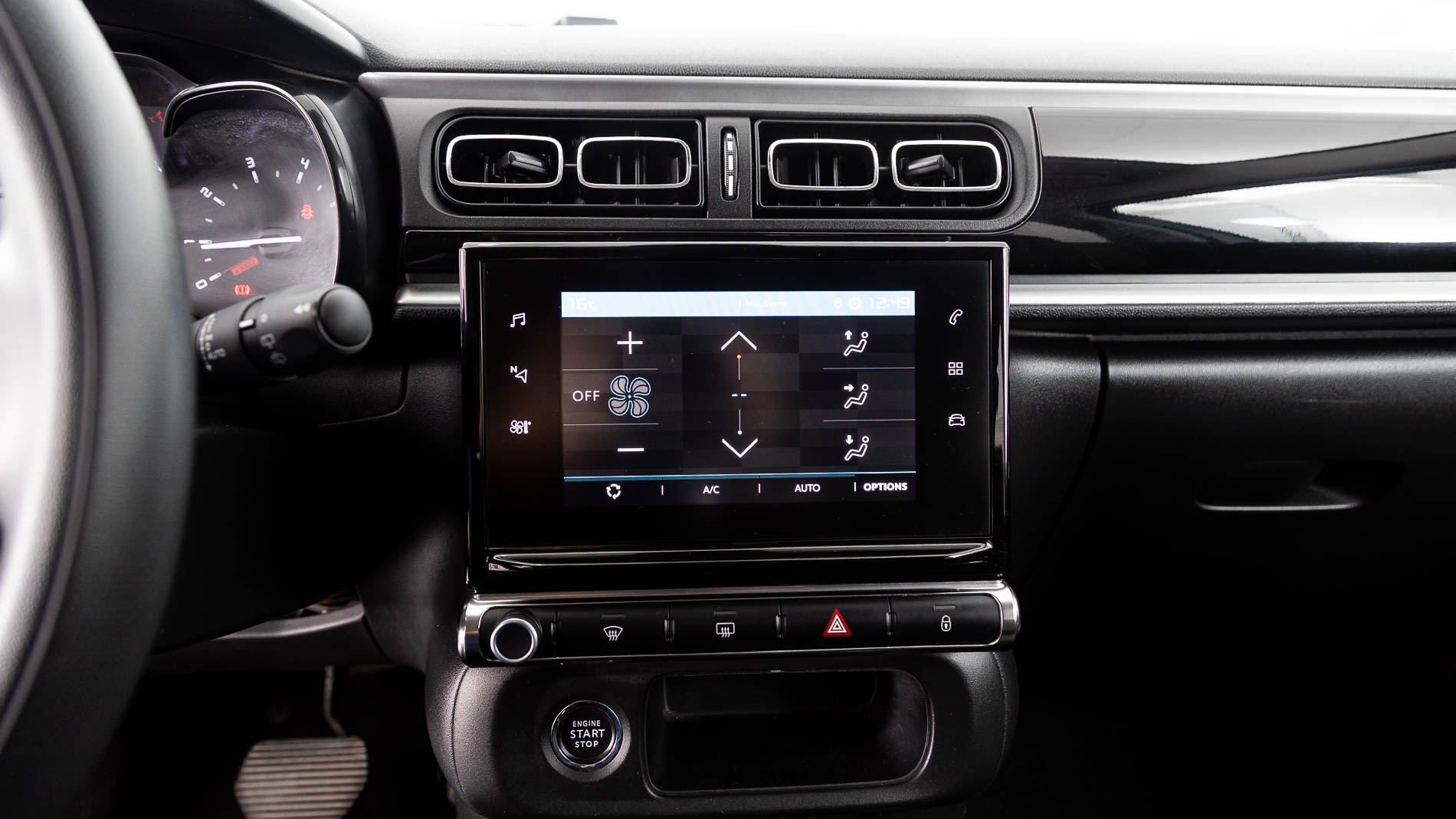 citroen c3 origin max 1.2 PURETECH 83 2024 gris platino / negro 18