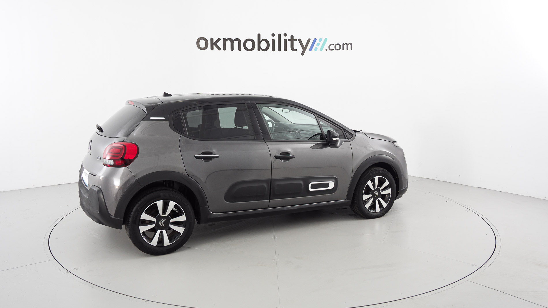 citroen c3 origin max 1.2 PURETECH 83 2024 gris platino / negro 10