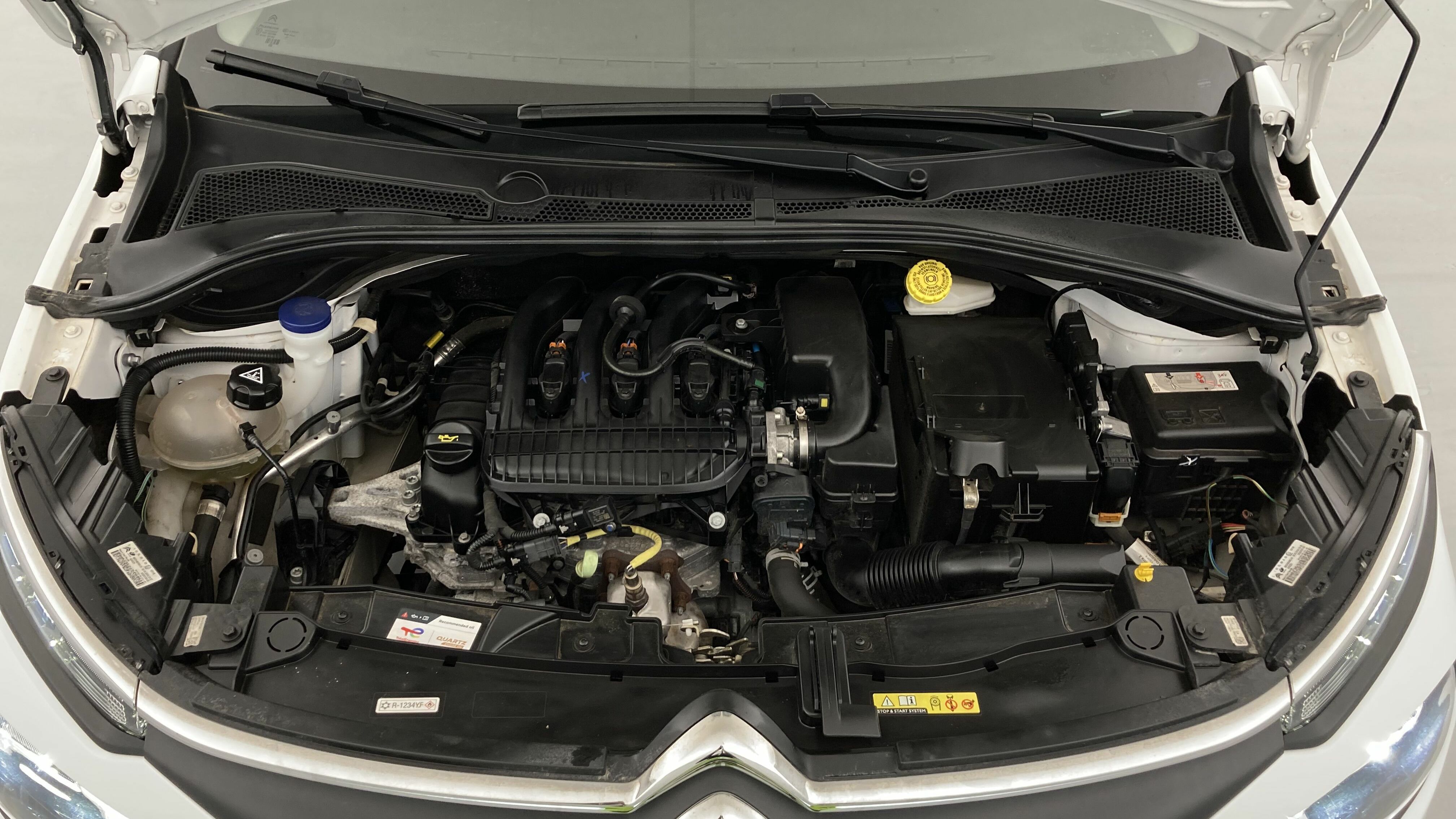 citroen c3 origin max 1.2 PURETECH 83 2024 blanco banquise / negro 31