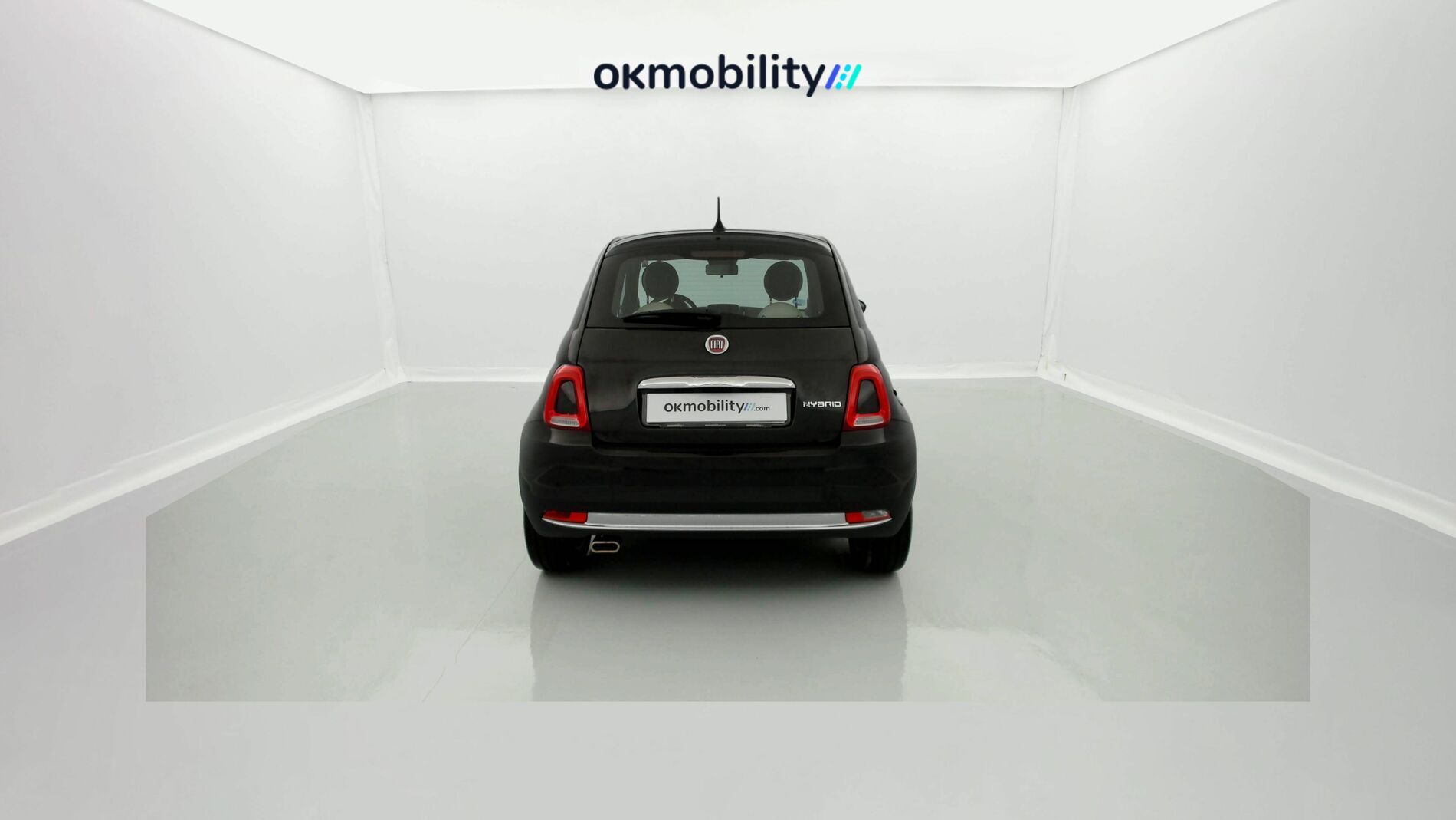 fiat 500 dolcevita 1.0 HYBRID 70 MHEV 2023 negro vesuvio 8