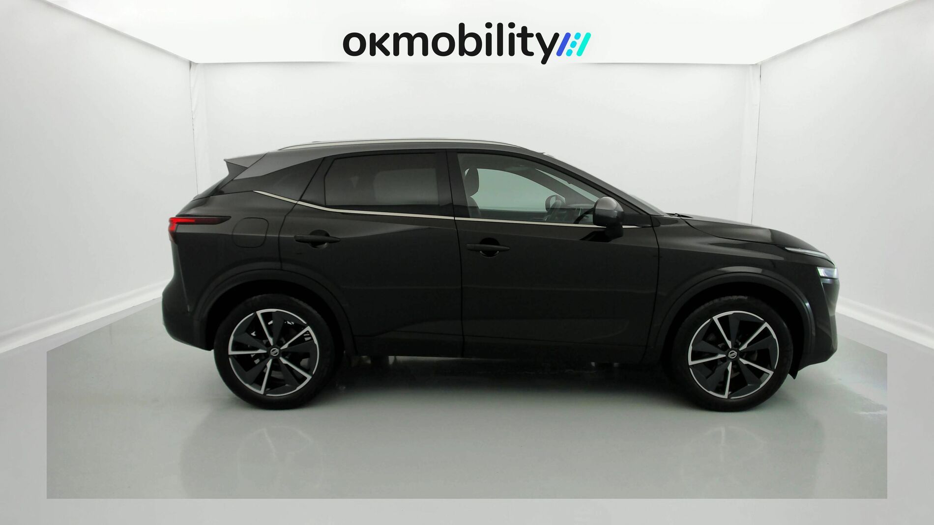 nissan qashqai tekna 1.3 DIG-T 140 MHEV 2022 noir metallise / gris 12