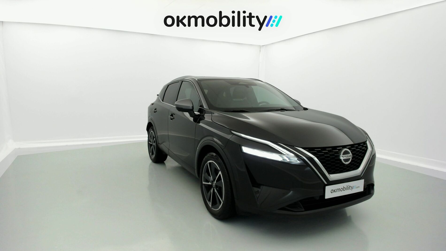 nissan qashqai tekna 1.3 DIG-T 140 MHEV 2022 noir metallise / gris 14