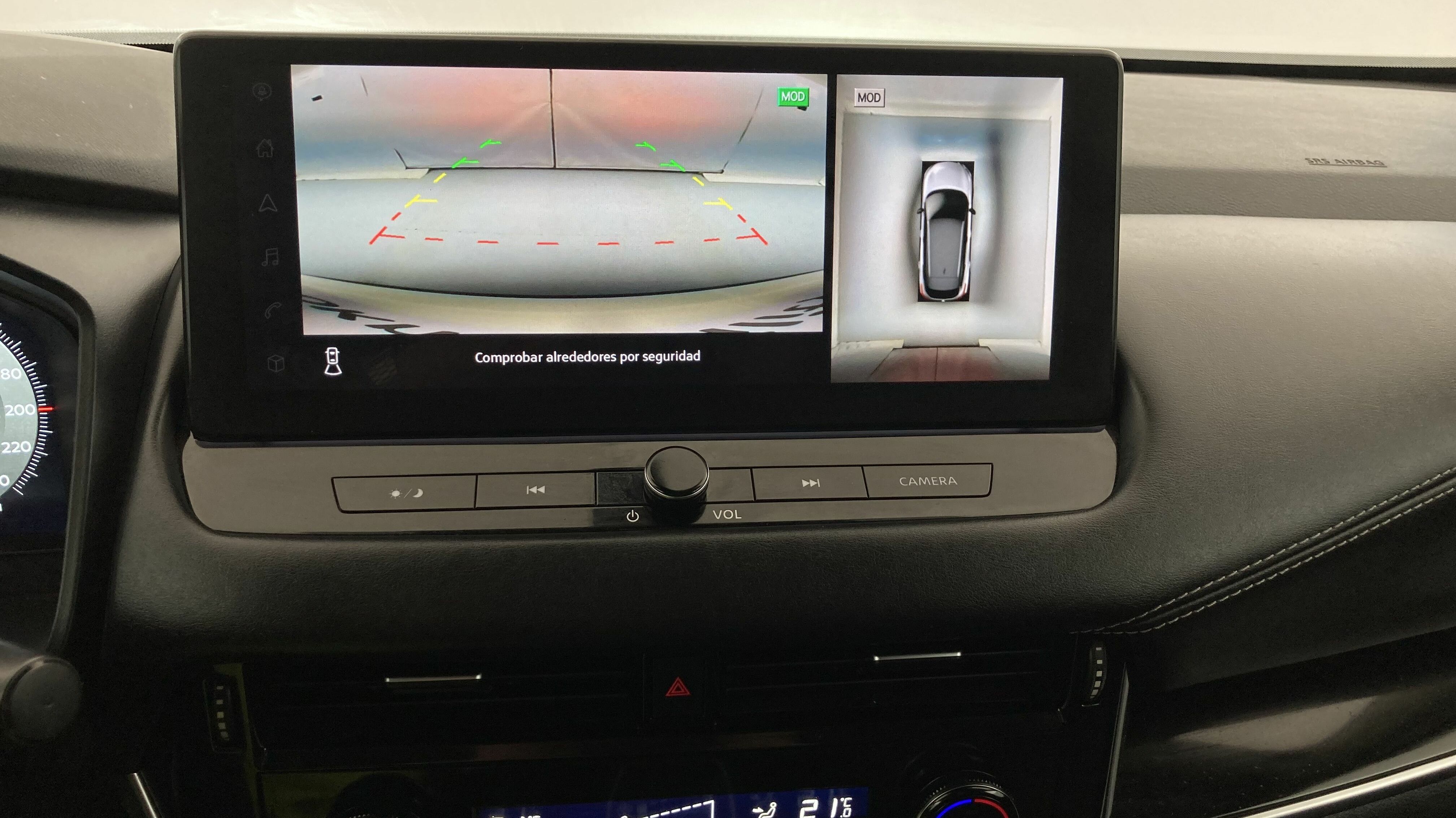 nissan qashqai n-connecta 1.3 DIG-T MHEV 158 XTRONIC 2024 blanco perlado 29