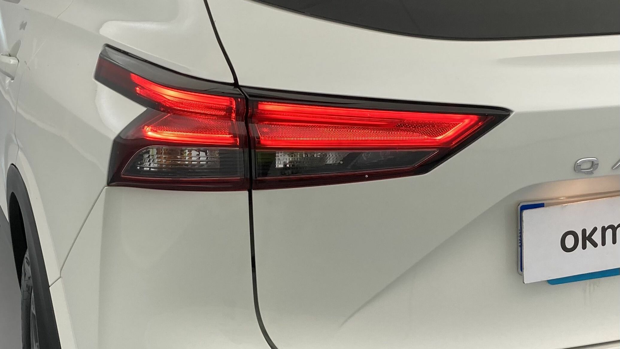 nissan qashqai n-connecta 1.3 DIG-T MHEV 158 XTRONIC 2024 blanco perlado 15