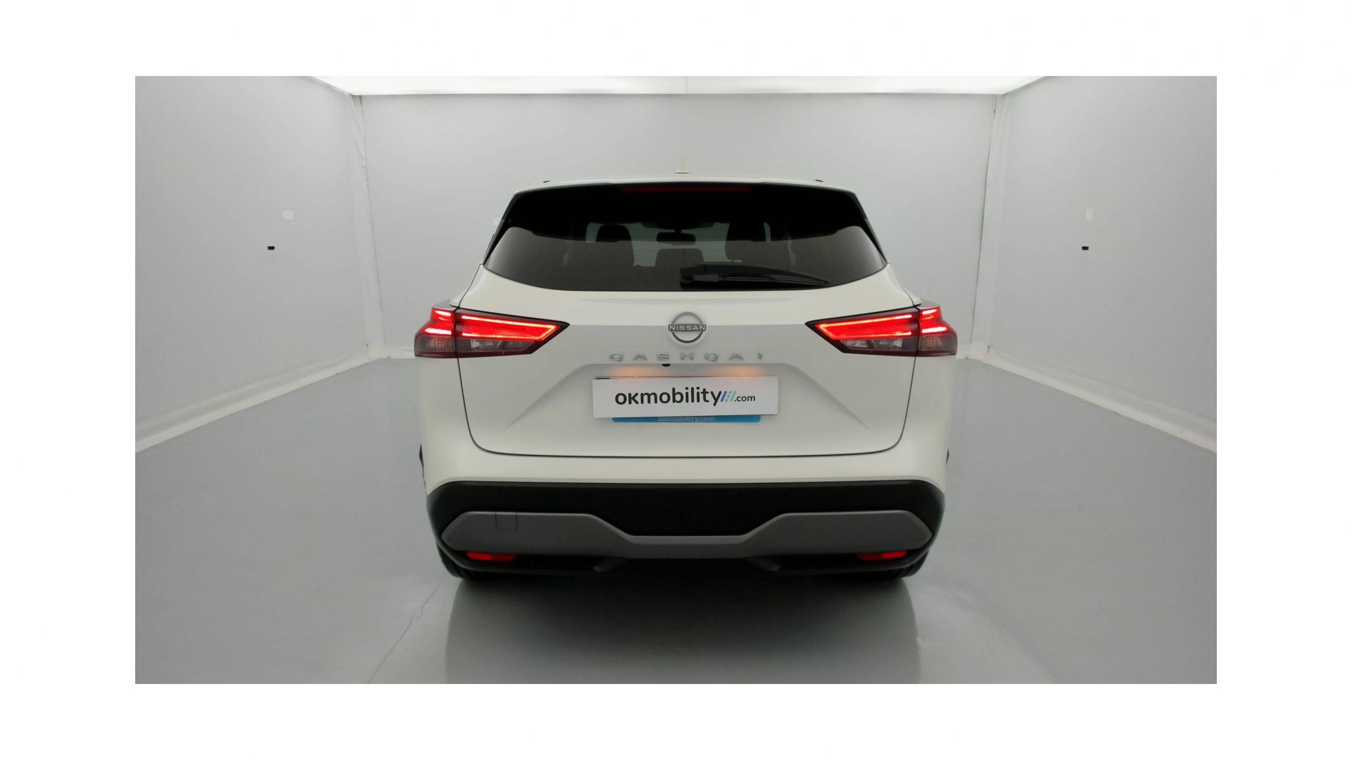 nissan qashqai n-connecta 1.3 DIG-T MHEV 158 XTRONIC 2024 blanco perlado 12