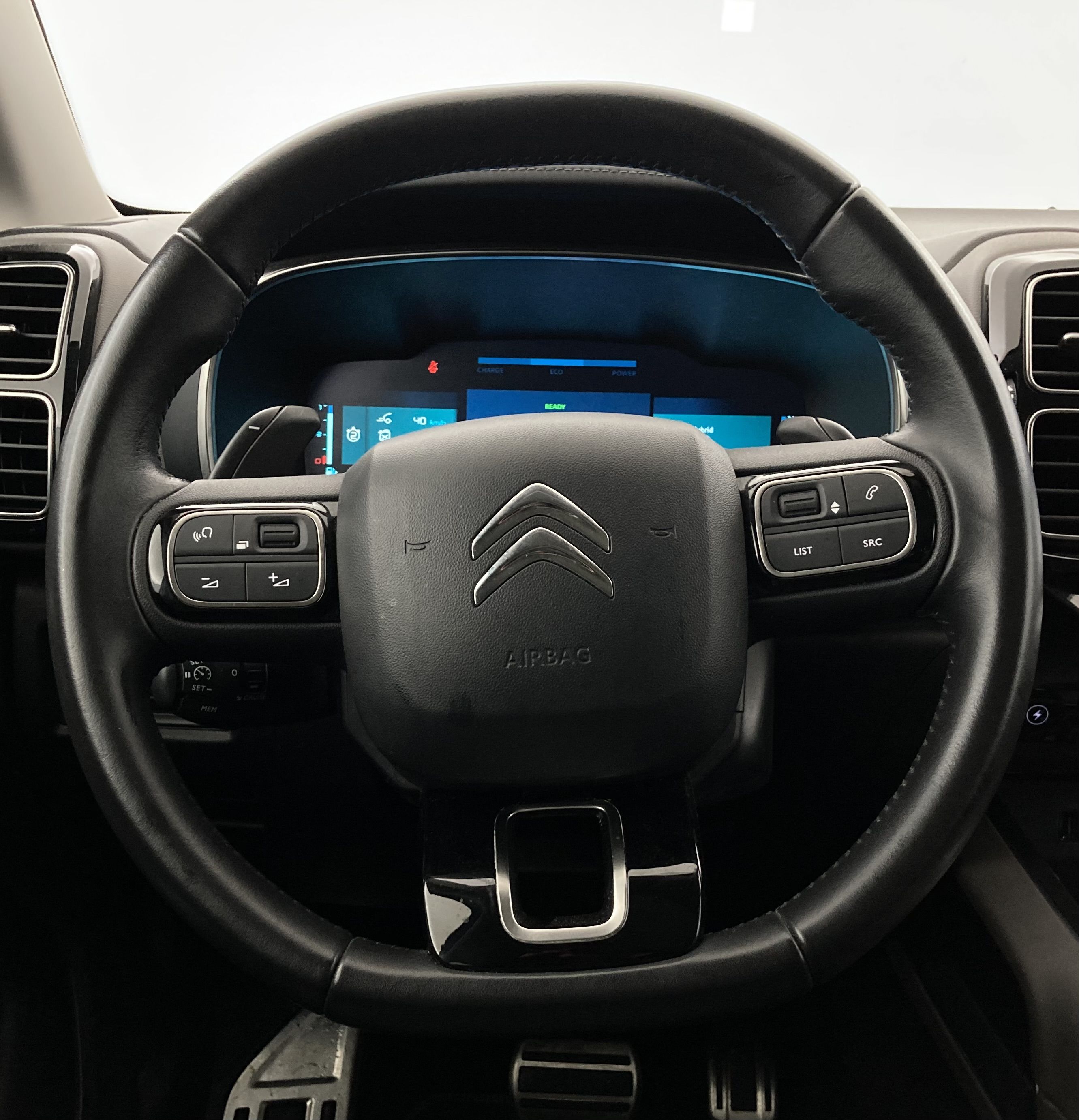 citroen c5 aircross shine 1.6 PURETECH HYBRID 225 E-EAT 2022 gris acier / negro 19