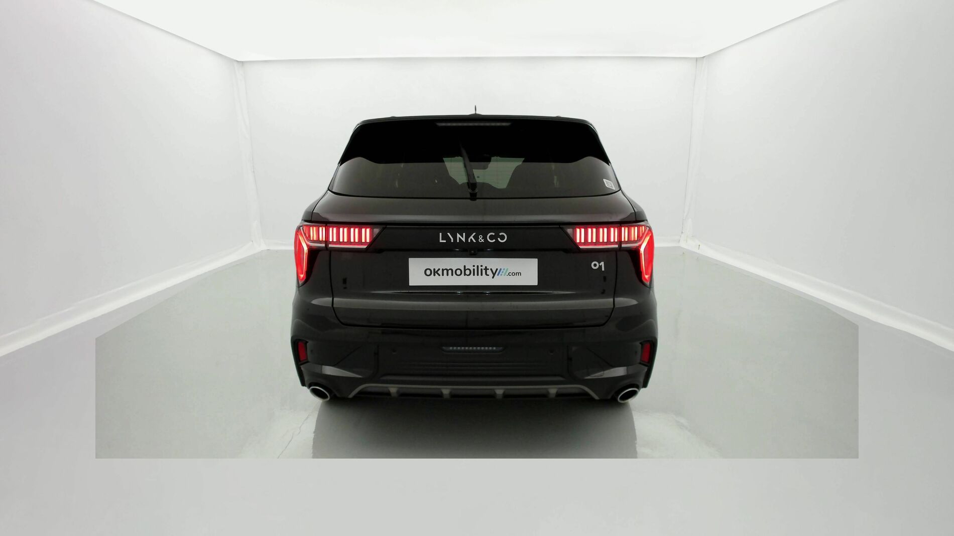 lynk&co 01 nv 1.5 PHEV 261 2022 black 7